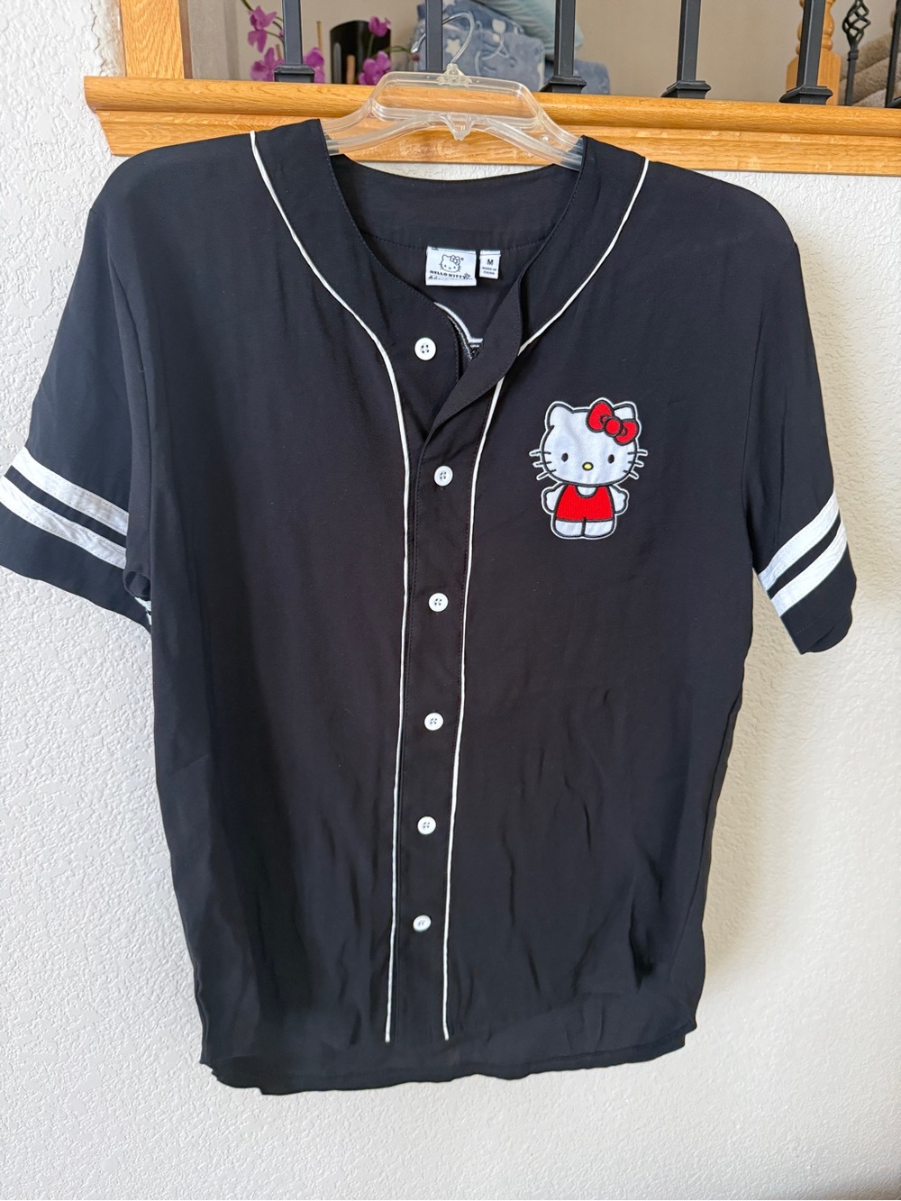 Hello Kitty Black Aeropostale Sanrio Jersey Unisex Medium Adult